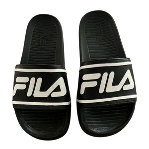 Fila Black and White Slides